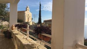 AMALIA Private Room - amazing sea view - DHERMI