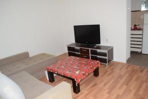 Luka Apartman
