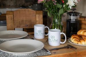 The Studio in the Garden by Hillend Cottages