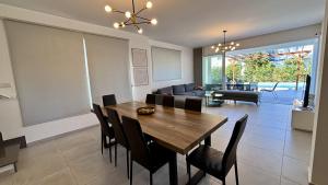 Sunrise Villa with Pool by TrulyCyprus