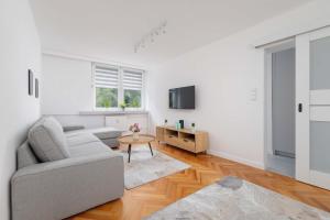 Classic Apartment Grażyńskiego Katowice Near Spodek by Noclegi Renters