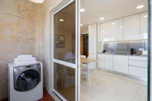 Olimpo I by An Island Apart