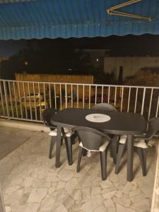 Spacieux 2 pièces terrasse et piscine