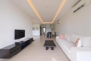 Biệt thự mặt tiền biển Saint Simeon Resort