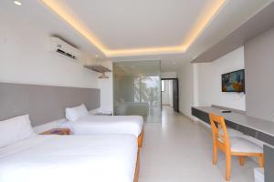 Biệt thự mặt tiền biển Saint Simeon Resort