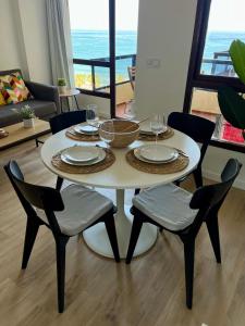 Apartamento recién renovado 1ª línea en Benalmádena