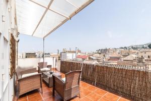 Ático espectacular en pleno centro, parking Gratuito - 4hvězdičkové hotely ve městě Granada