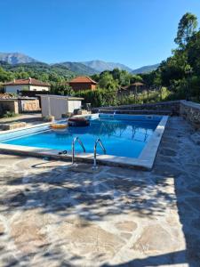 Семеен хотел Балканъ-Априлци