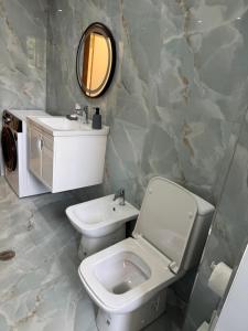 Family Apartment, Himare