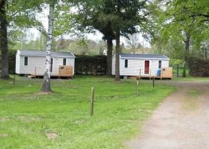 Campings Camping 3 etoiles - Piscine - ccbbgcb : photos des chambres