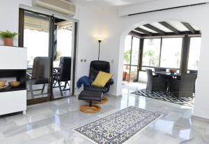 Beachside penthouse Cala de Mijas