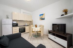 Ferienwohnung 5235-2 in Drenje