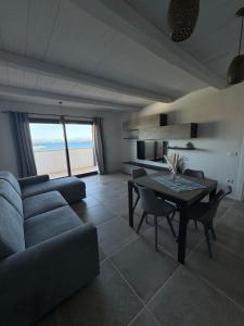 Rena Bianca 317 img14