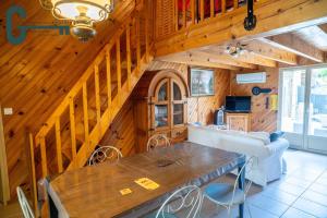 Maisons de vacances La Champetre Pool Spa Sauna : photos des chambres