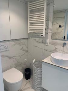 Studio South Beach II with free parking