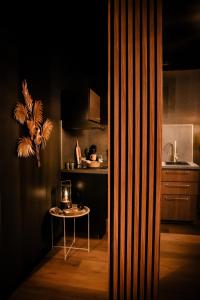 Appartements L-Aphrodite, Suite de LUXE - Love room - JACUZZI : photos des chambres
