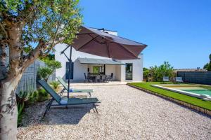 Villa Zephyr by Villa Plus