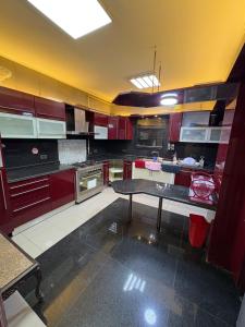 شقه للايجار مفروشه الترا سوبر لوكس ش مكرم عبيد الرئيسي مدينه نصر