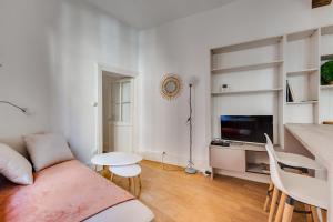 Appartements L-Arche des Carmes - Confort et Calme Hyper-centre : photos des chambres