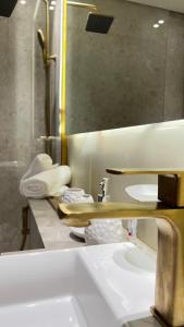 Luxury Apartment in Binghatti Amber