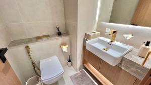 Luxury Apartment in Binghatti Amber