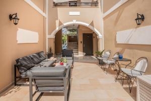 Mavra Summer Desire Studios