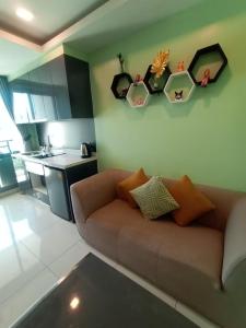 Arcadia beach continental