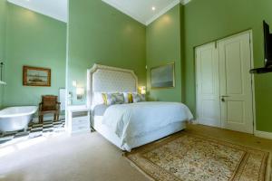 Vineyard Views Country House