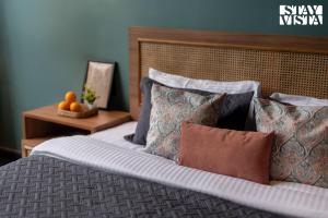 StayVista at The Solitaire Home with BBQ, Lawn, AC