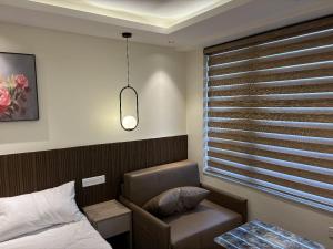 Sun Twilight Studio Apartment