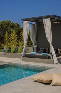 Aegiali Luxury Villa