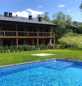 Appartements Planta Baja con jardin y piscina junto a Llivia : photos des chambres