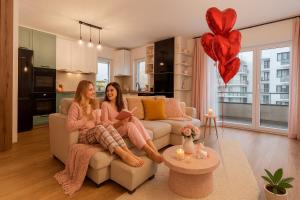 MoHost First - Mountain View Oasis