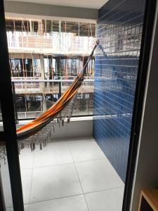 Belíssima Quarto e sala com varanda Time Ponta verde Maceió - AL