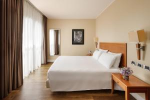 Superior Double or Twin Room room in Hotel dei Cavalieri Caserta - La Reggia