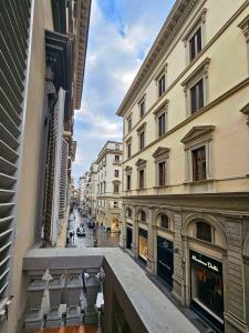 Tosinghi charme e spazio - Balcone con vista nel Centro