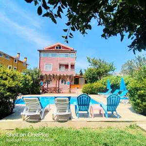 VİLLA FERHAT TATİL EVLERİ