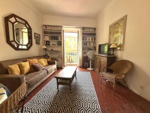 ApartHotel Riviera - BALCON HONORE 1 - Old Town - 5 mn Promenade des Anglais et Plage - Charme Absolu - Appartement 2 pièces avec Balcon AC - Vue mer et Ville