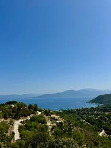 Somptueuse villa d’architecte avec vue mer