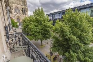 Appartements L Ange de la Cathedrale CathedraledeReims : photos des chambres