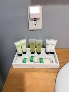 Arlies Digs One Block To Willard Beach