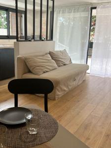 Appartements Beau Studio au pied de la Cidatelle : photos des chambres