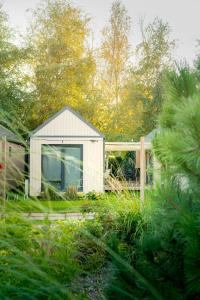 Pod Cyprysami - surf & family resort