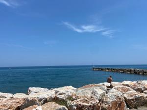 Appartements Spacious air-conditioned duplex with 270 degree sea views : photos des chambres