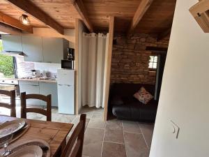 Maisons de vacances Gites sur Le Causse de St CHELS, charme sport et detente : photos des chambres