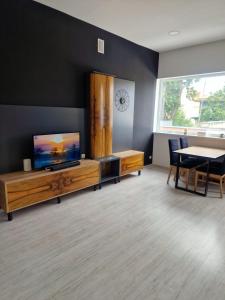 Krakowska 41A duży apartament w centrum self check-in