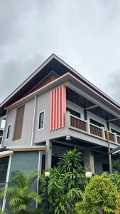 Phongphiphat Lanta Mansion