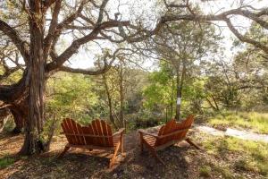 Spacious Hill Country Home Along the Banks of Smith Creek