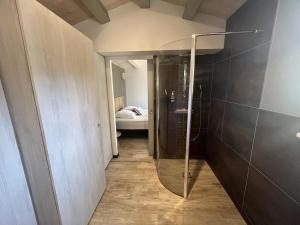 Villas La Villa des Vignes au coeur de RIvedoux-Plage : photos des chambres