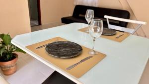 600m da UFV e 100m da rodoviária